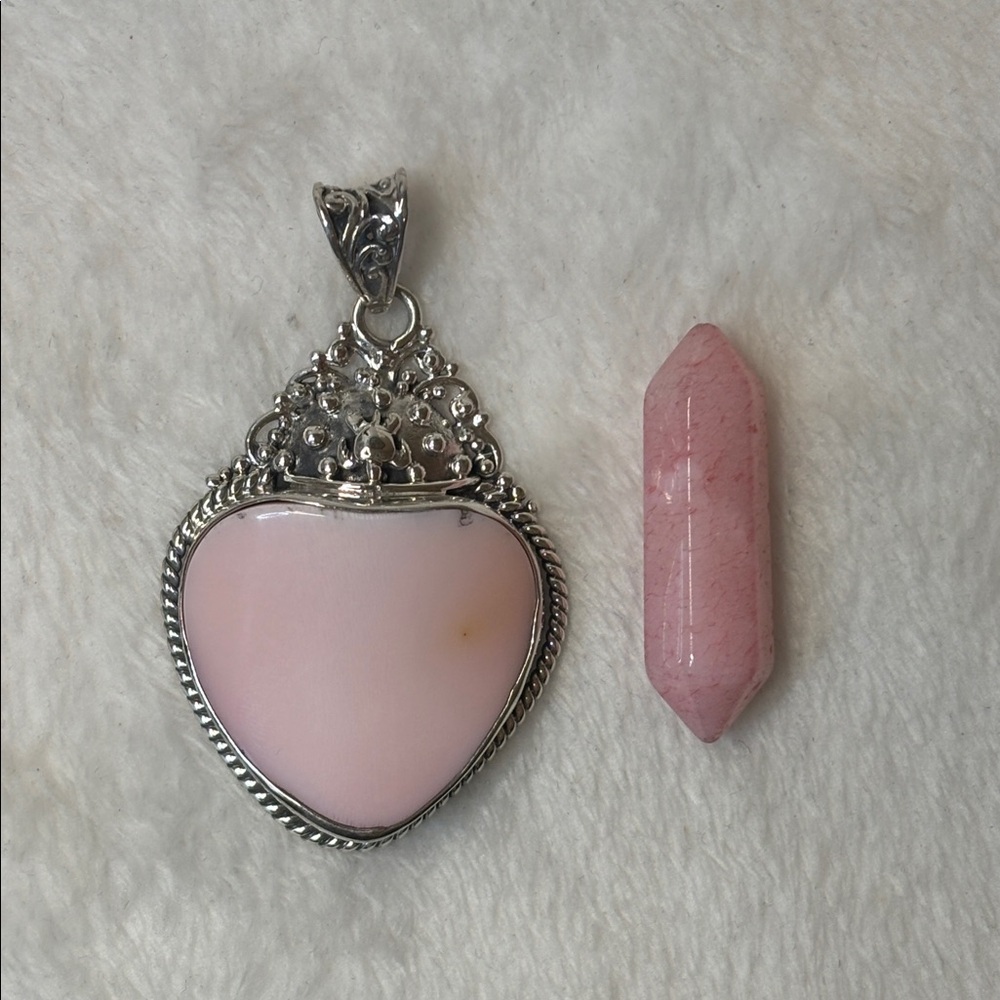 NEW Artisan Handmade Pink Conch Shell Heart 925 Sterling Silver Pendant